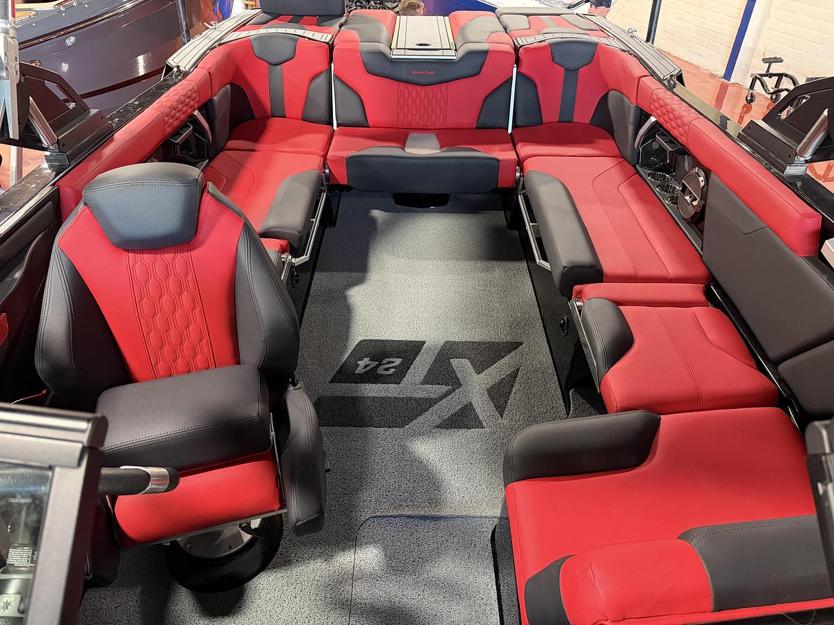 Used 2022 Mastercraft XT24