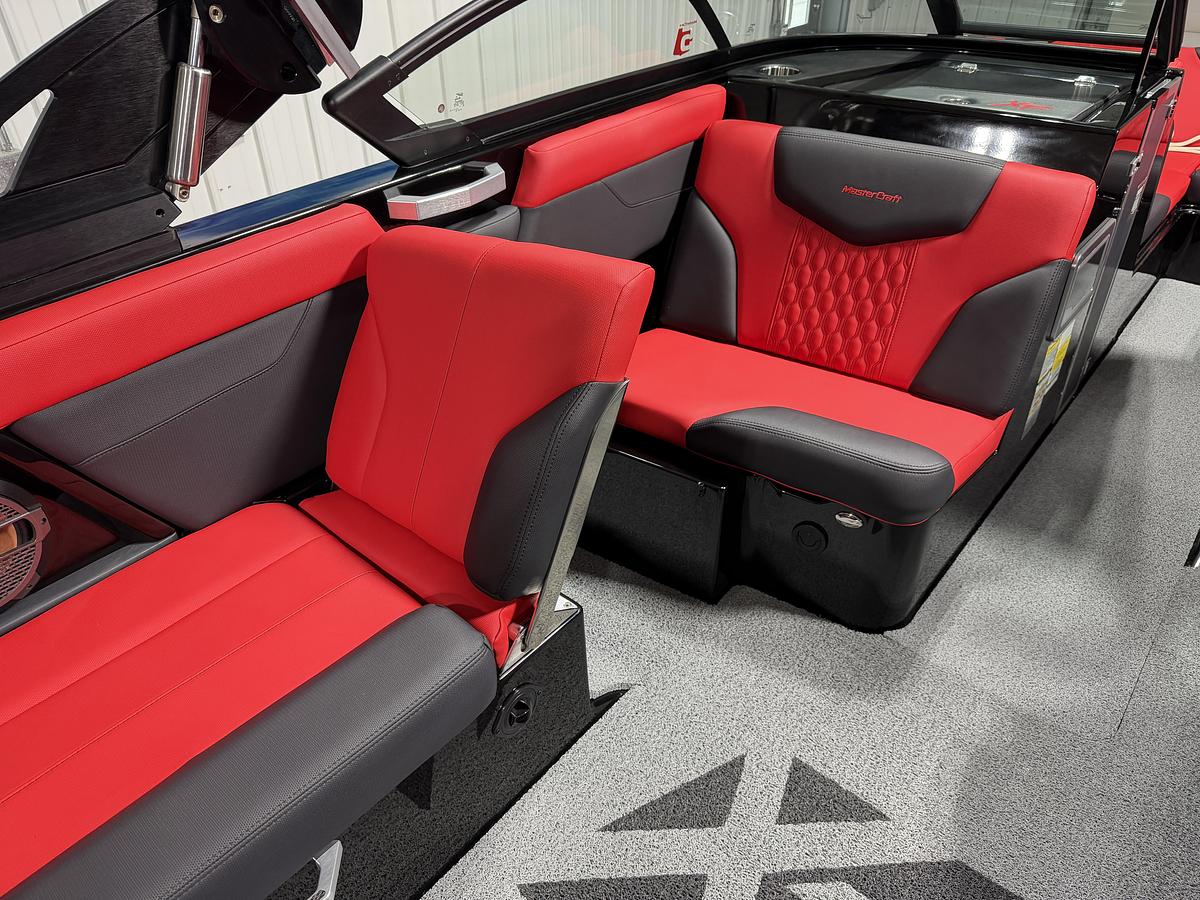Used 2022 Mastercraft XT24