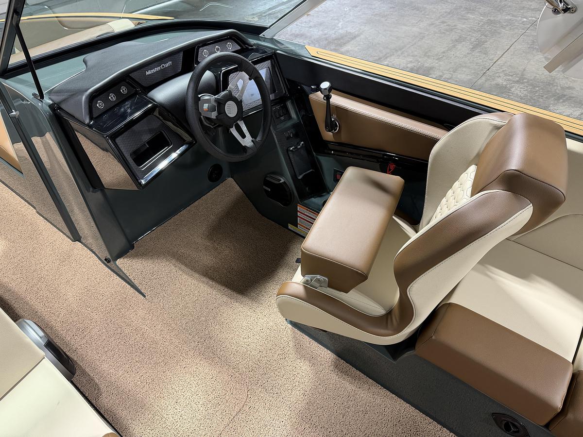 2027 Mastercraft NXT23