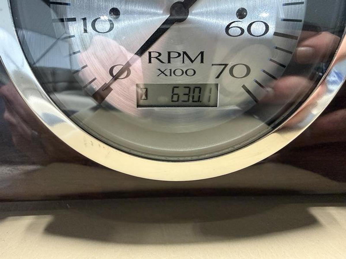 Used 2014 Bennington 2275 GL
