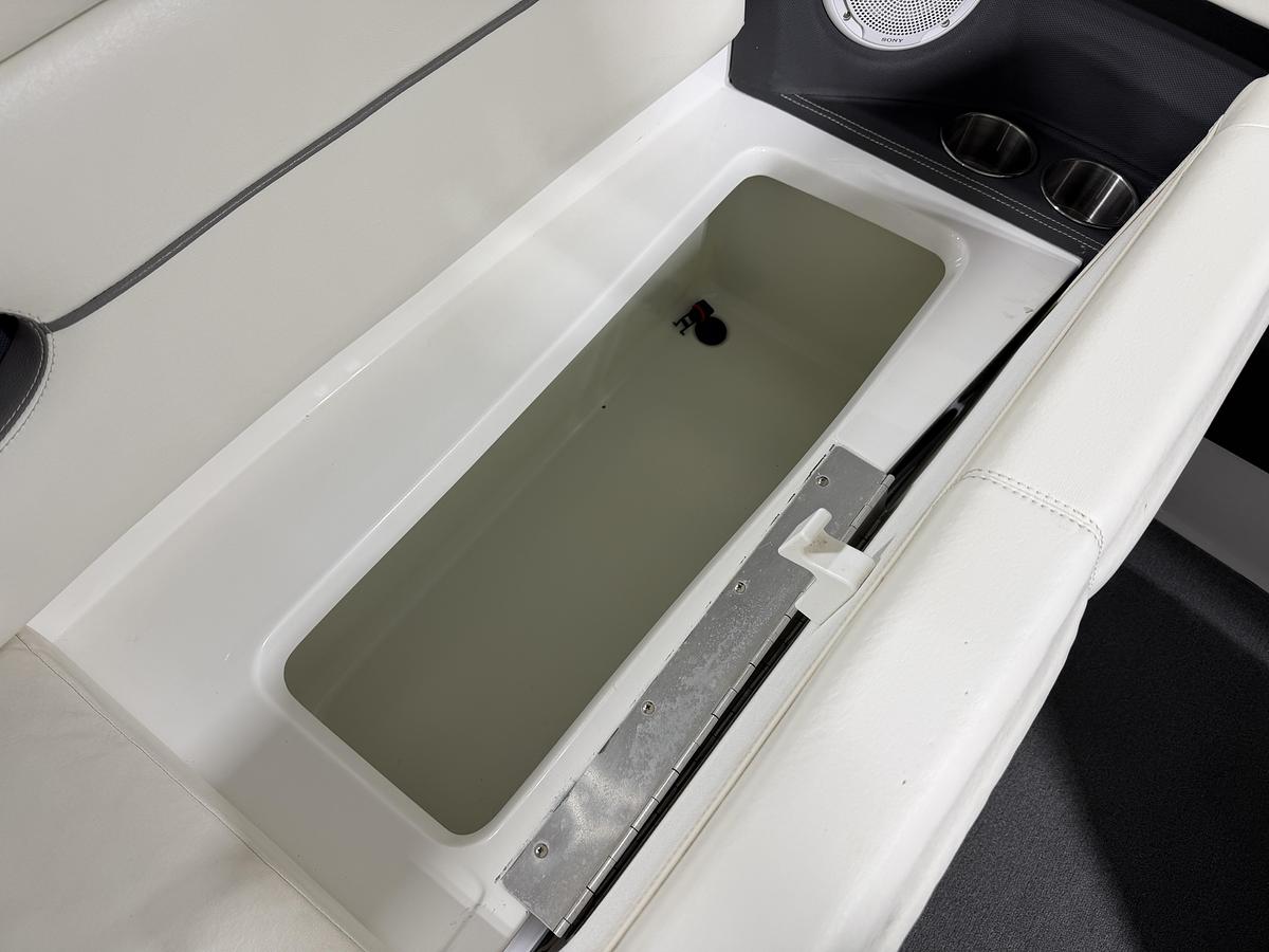 Used 2010 Cobalt Boats 210