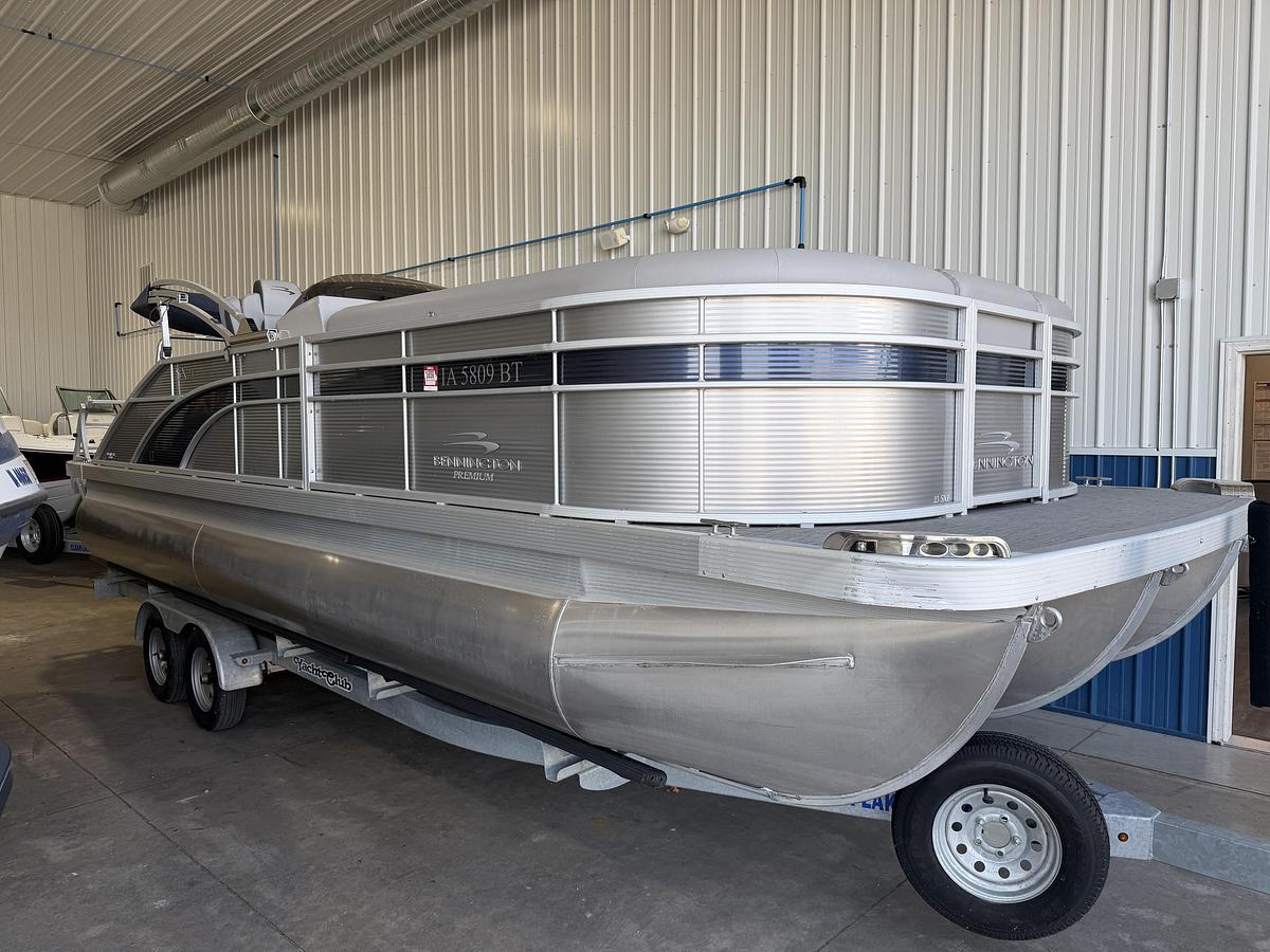 Used 2020 Bennington 23 SSBXP