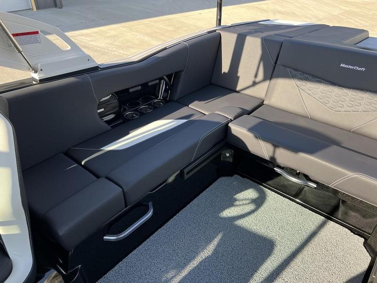 2026 MasterCraft NXT22