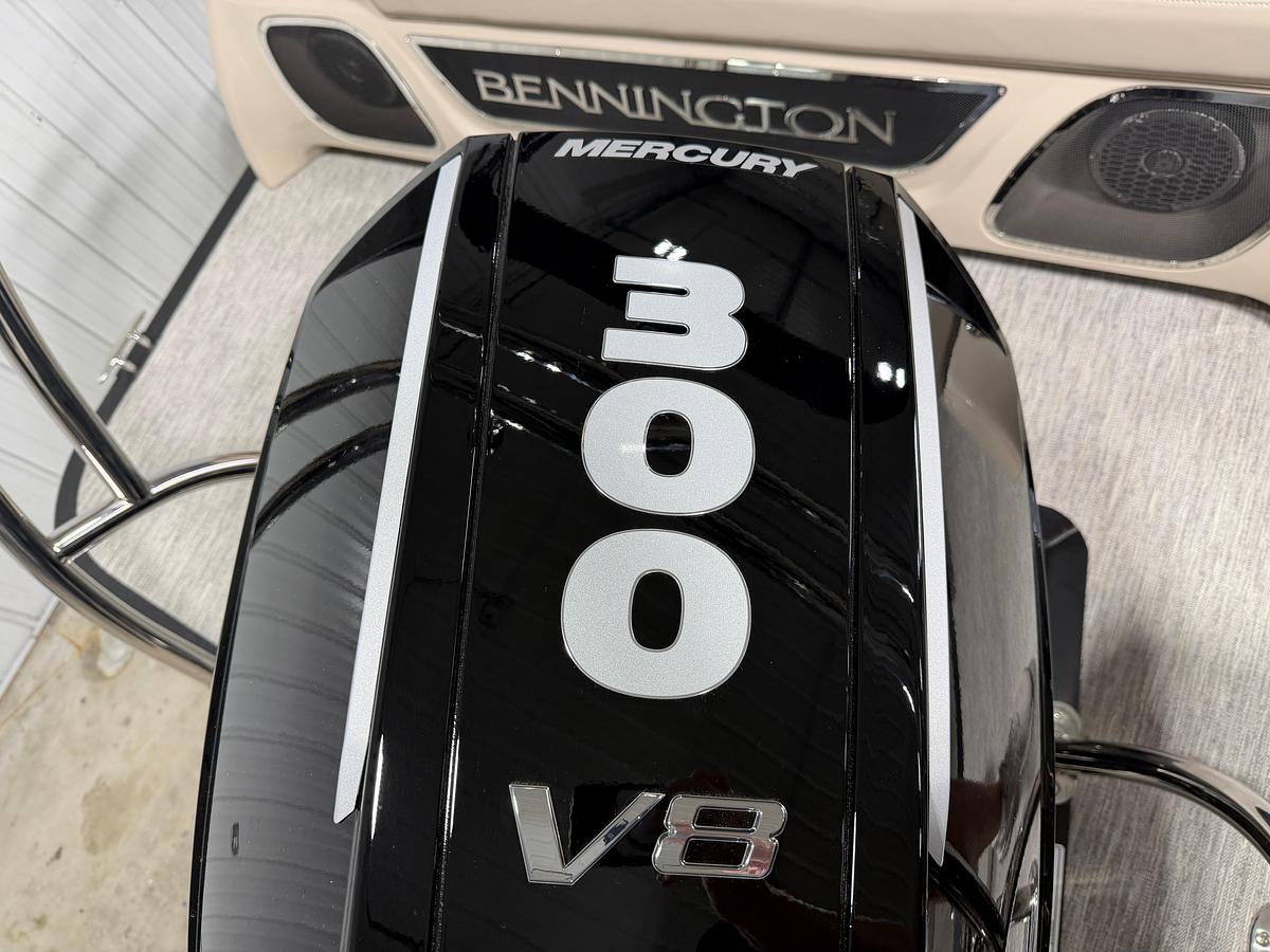 2027 Bennington 23 RXSB