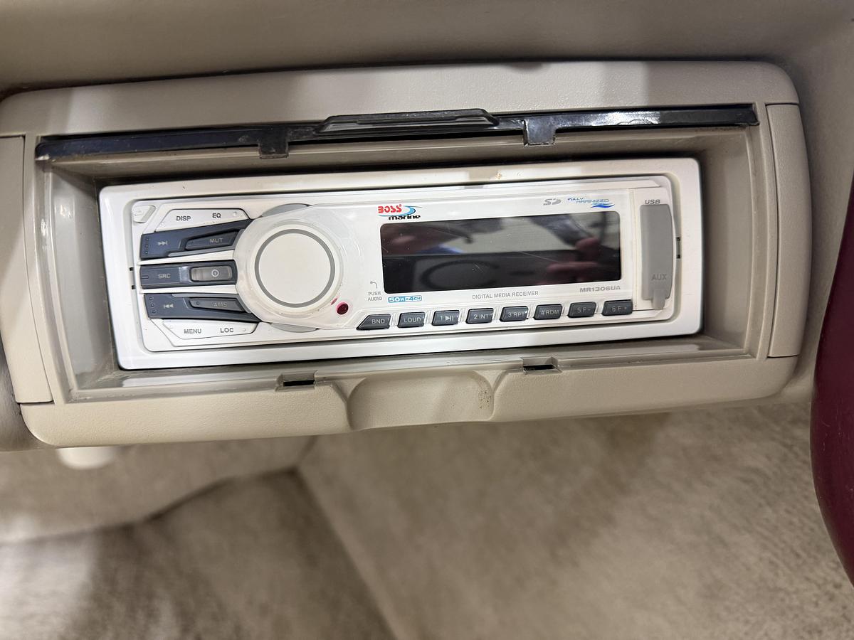 Used 2002 Crownline 180 BR