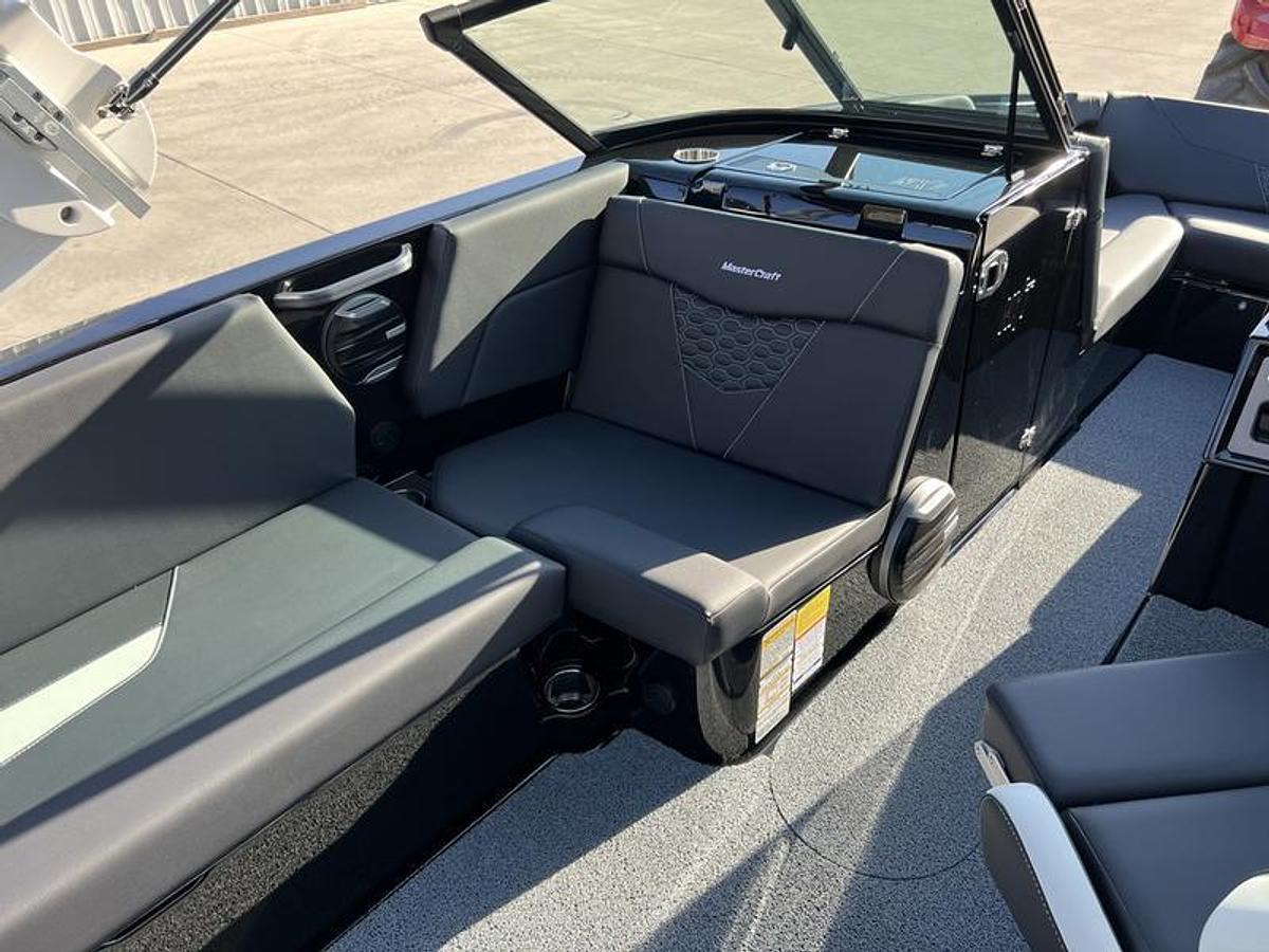 2026 MasterCraft NXT22