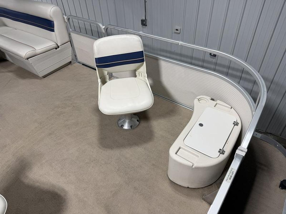 Used 2007 LEISURE 2023 ISLAND