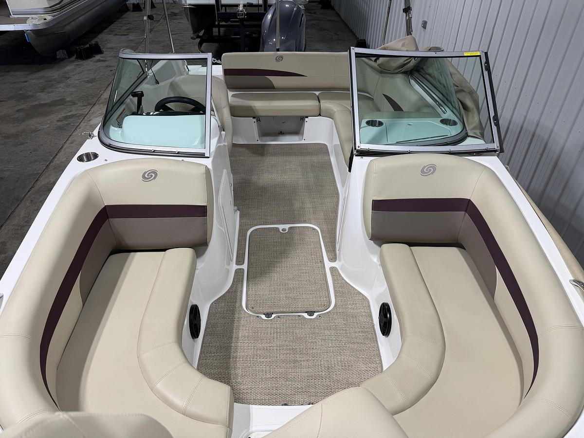 Used 2019 Hurricane  SD 187