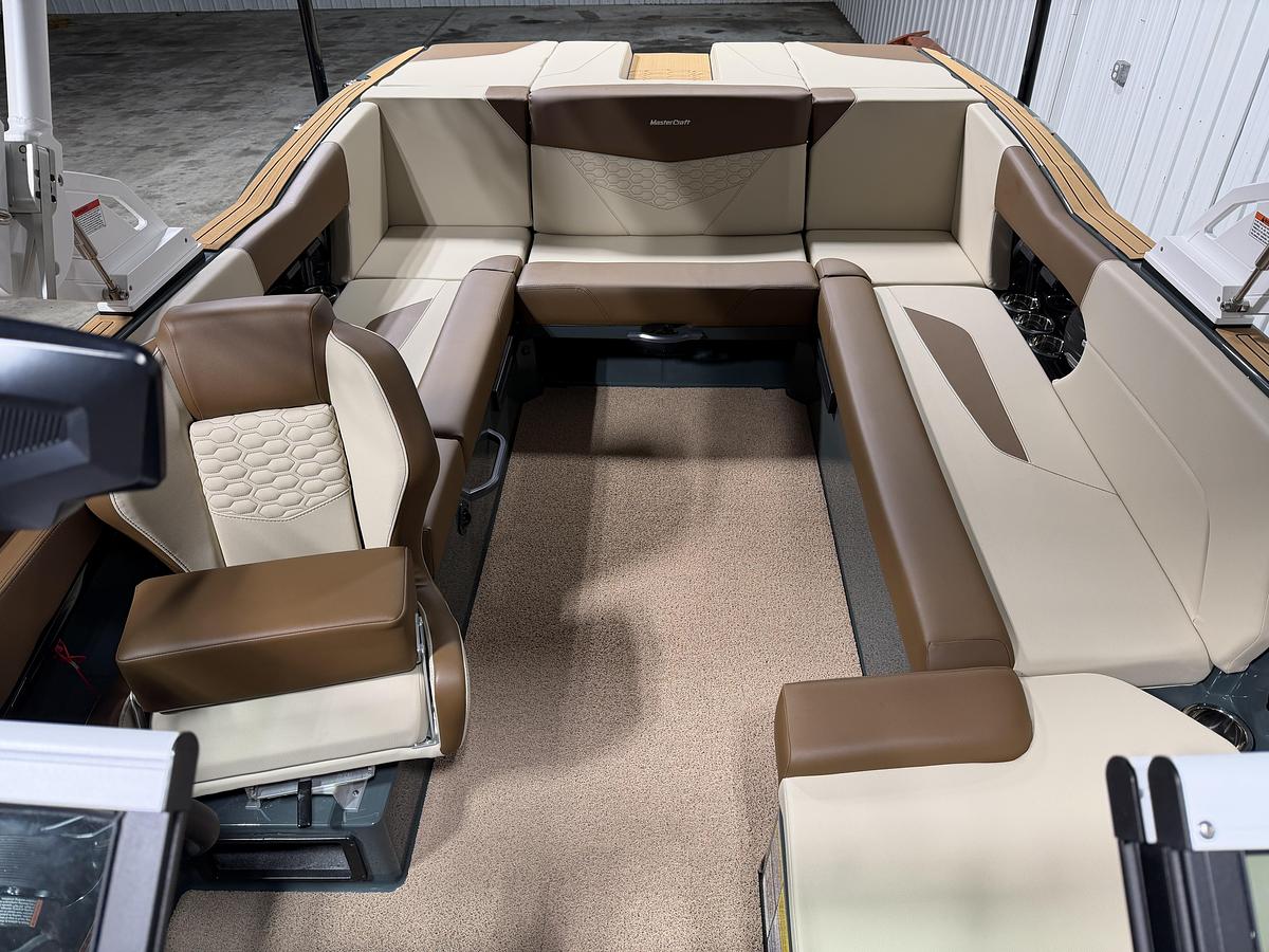 2027 Mastercraft NXT23