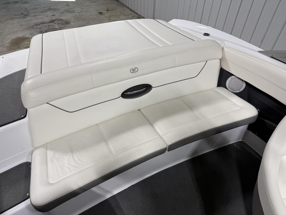 Used 2010 Cobalt Boats 210