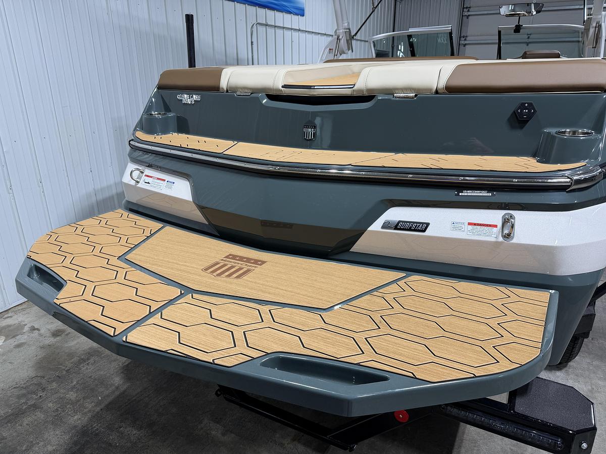 2027 Mastercraft NXT23