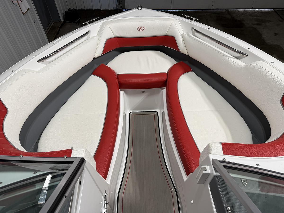 Used 2020 Cobalt Boats 220S BR