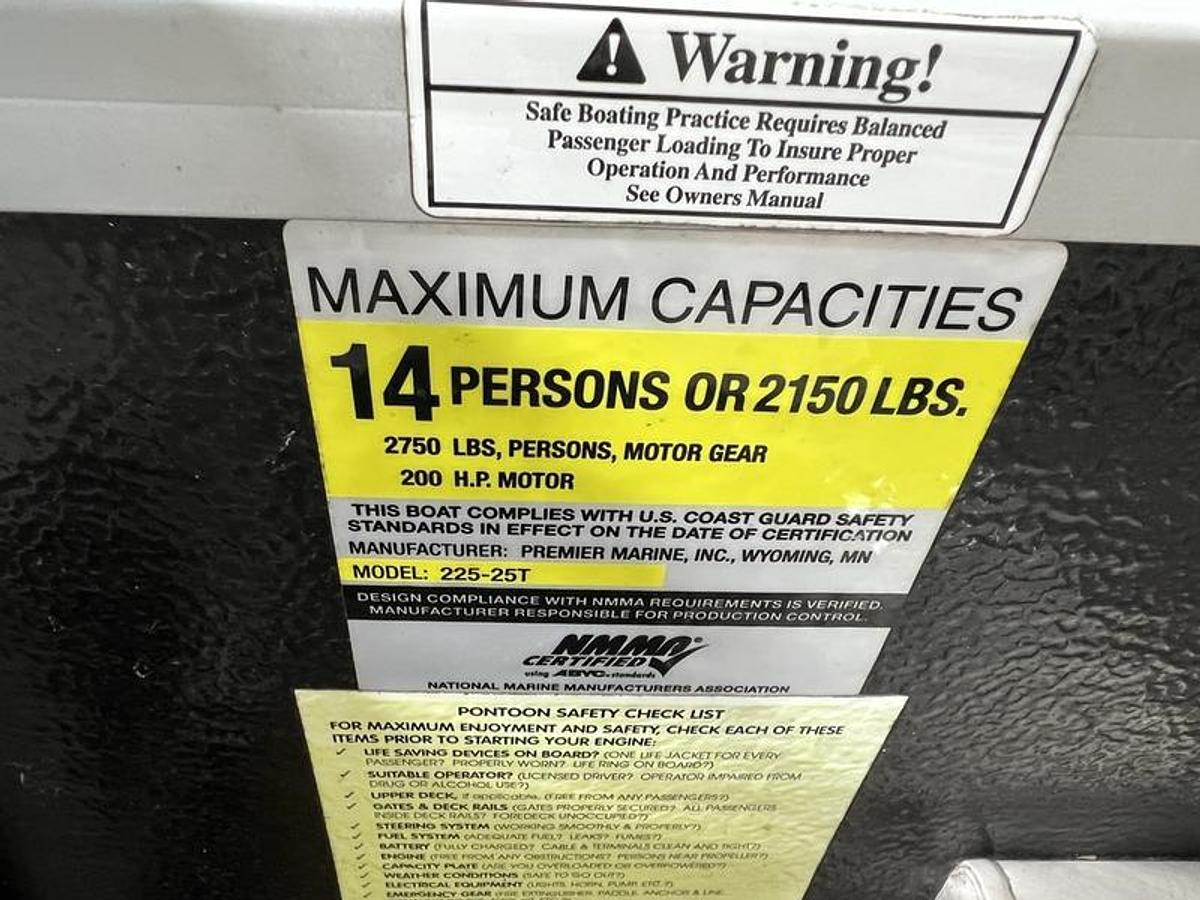 Used 2010 Premier 225 SUNSATION LTD