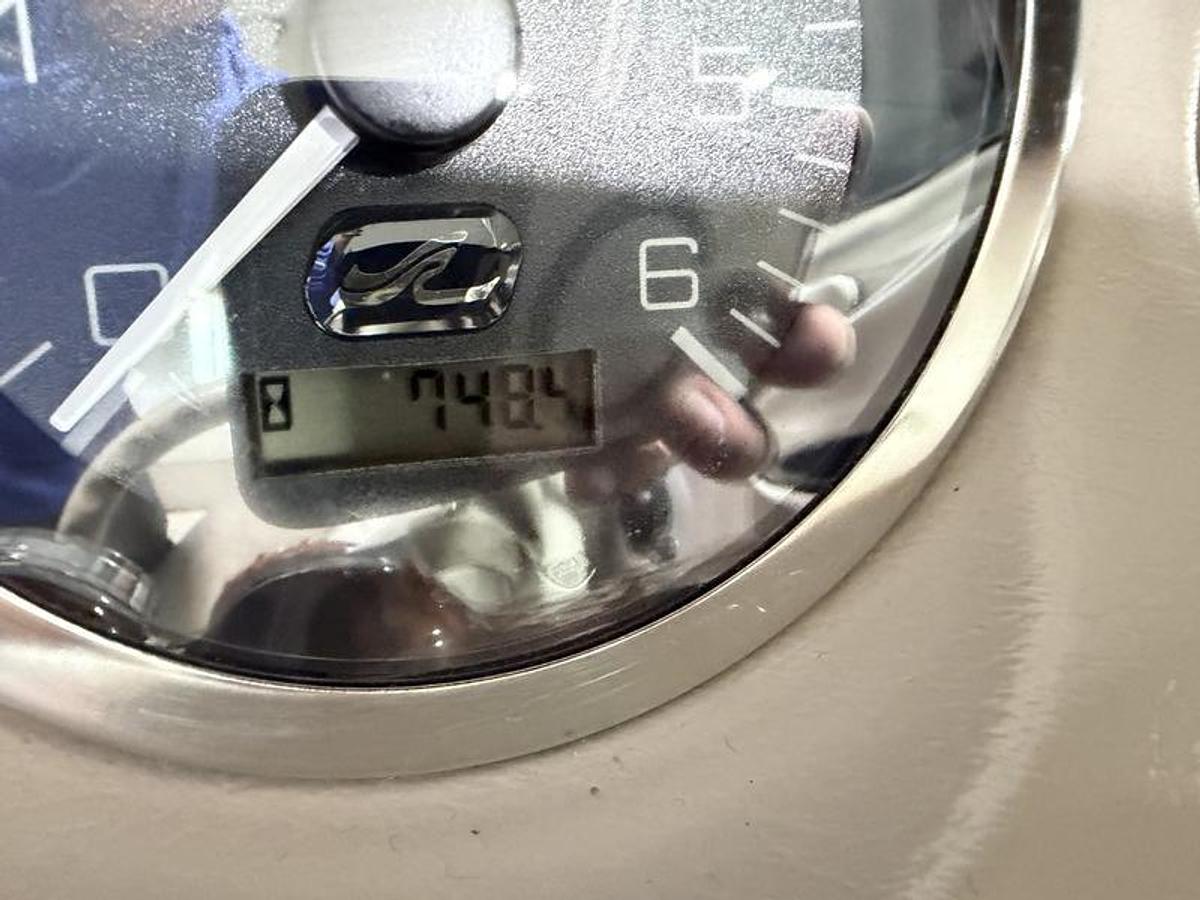 Used 2002 Sea Ray 220 BR