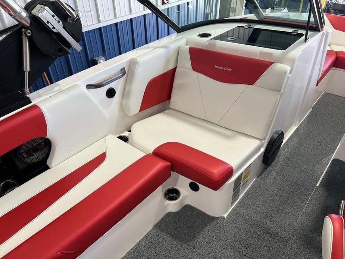 Used 2023 MasterCraft NXT20