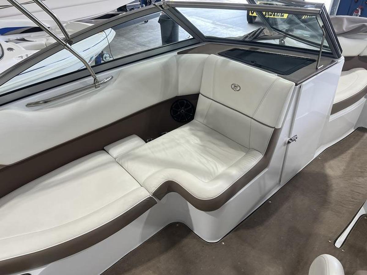 Used 2012 Cobalt Boats 200 BR