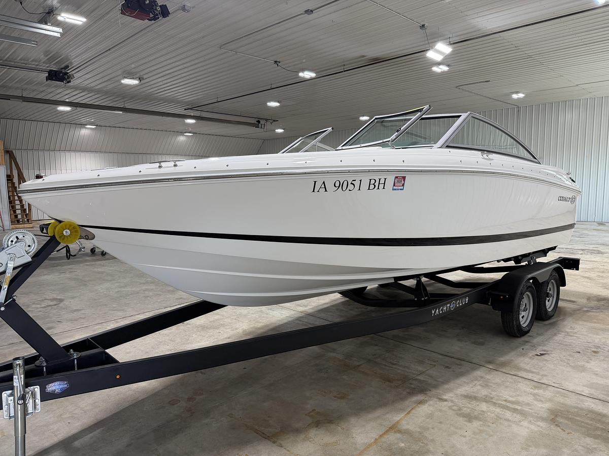 Used 2010 Cobalt Boats 210