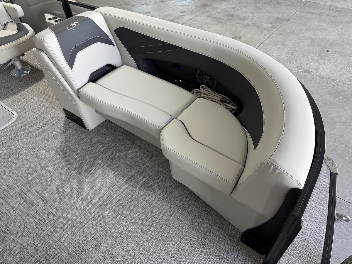 2027 BARLETTA A22UC