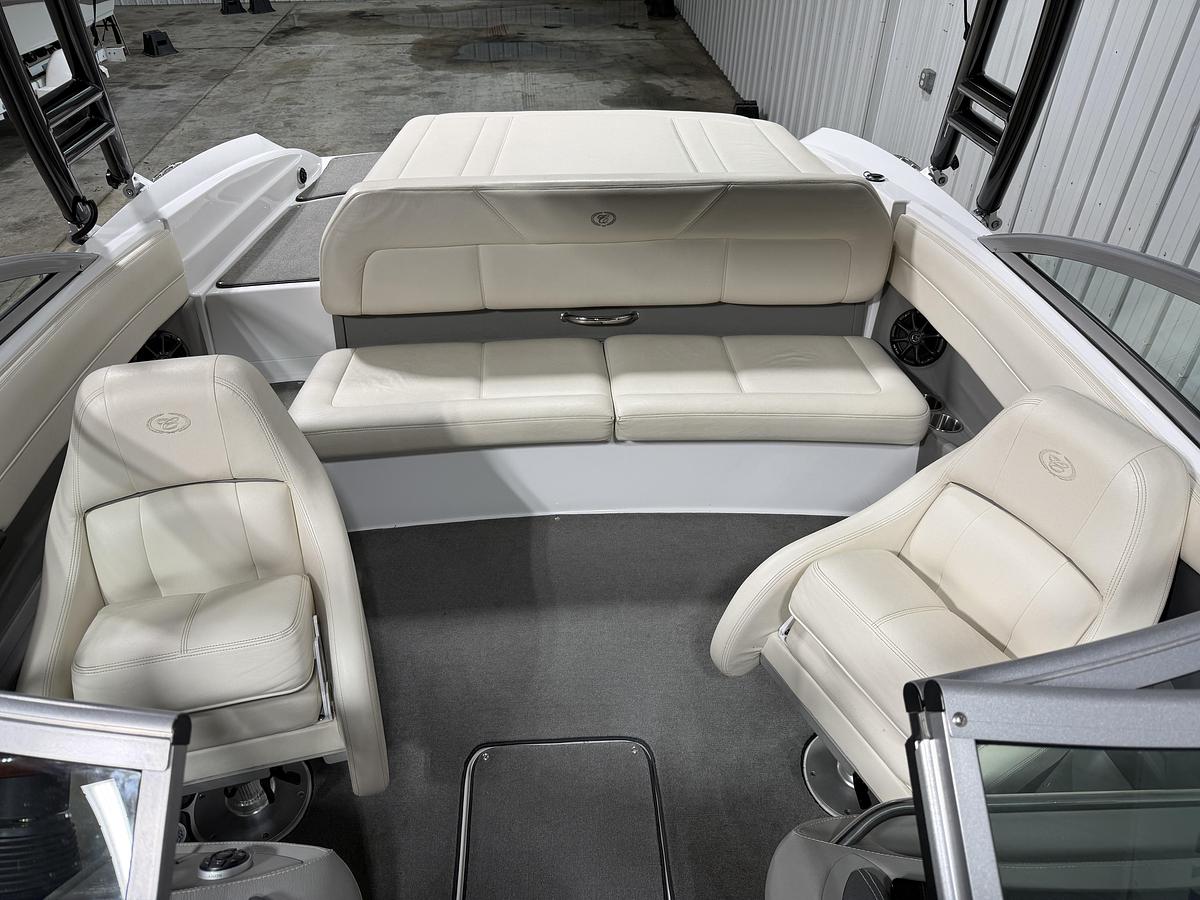 Used 2010 Cobalt Boats 210
