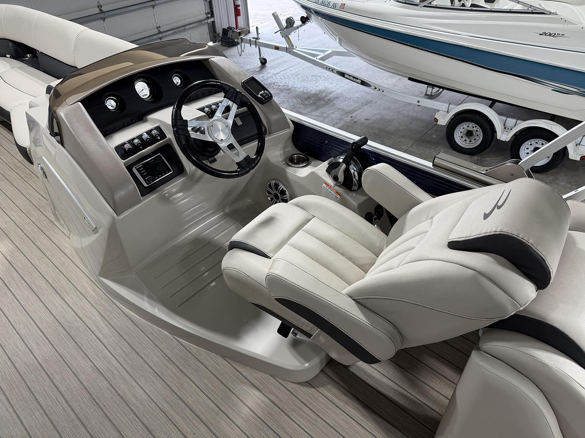 Used 2019 Bennington 25 GSR