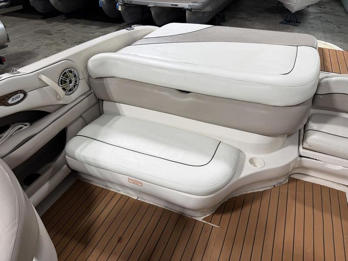 Used 2002 Sea Ray 220 BR