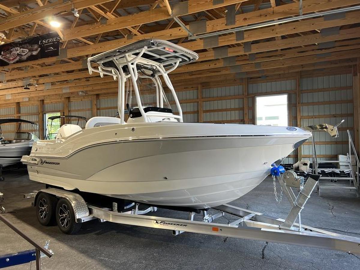 2024 Finseeker 210 FS