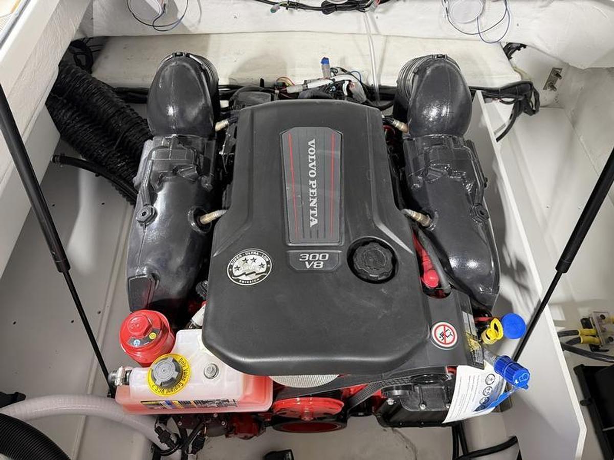 2026 Cobalt Boats R4