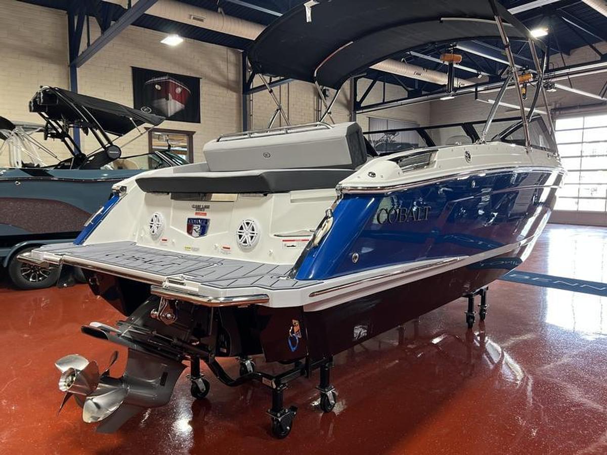 2026 Cobalt Boats R4