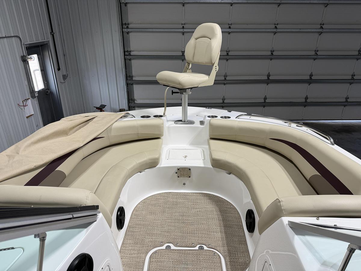 Used 2019 Hurricane  SD 187