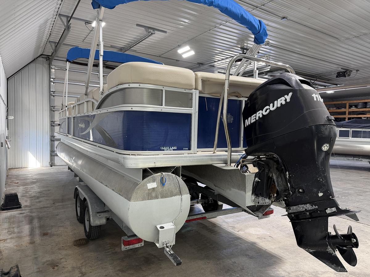 Used 2010 Sweetwater 2586 RE4
