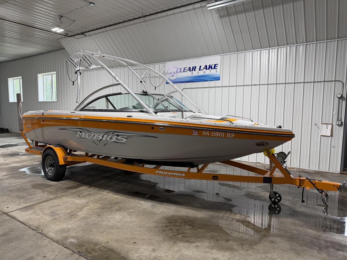Used 2009 Moomba LSV