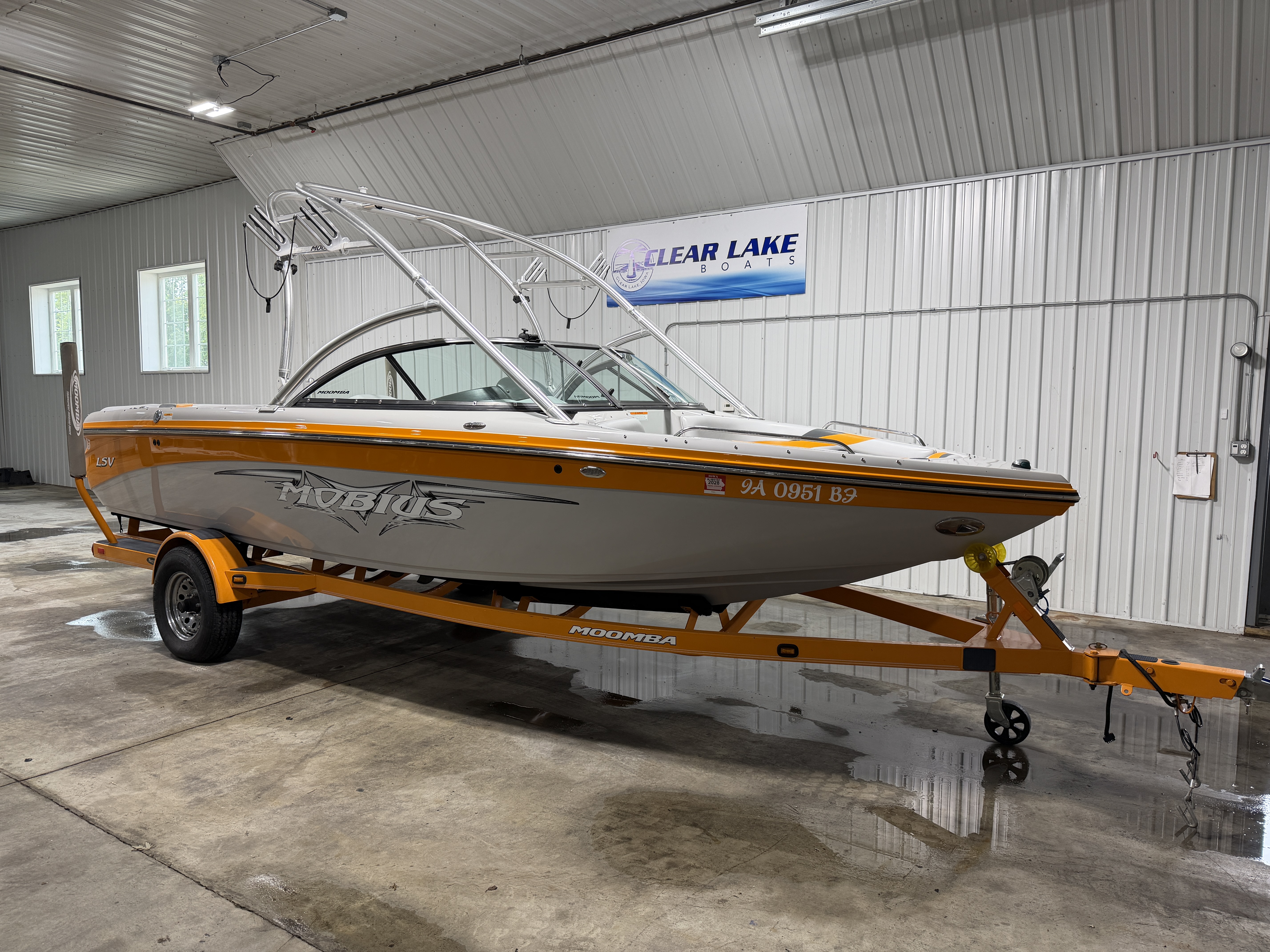 Used 2009 Moomba LSV