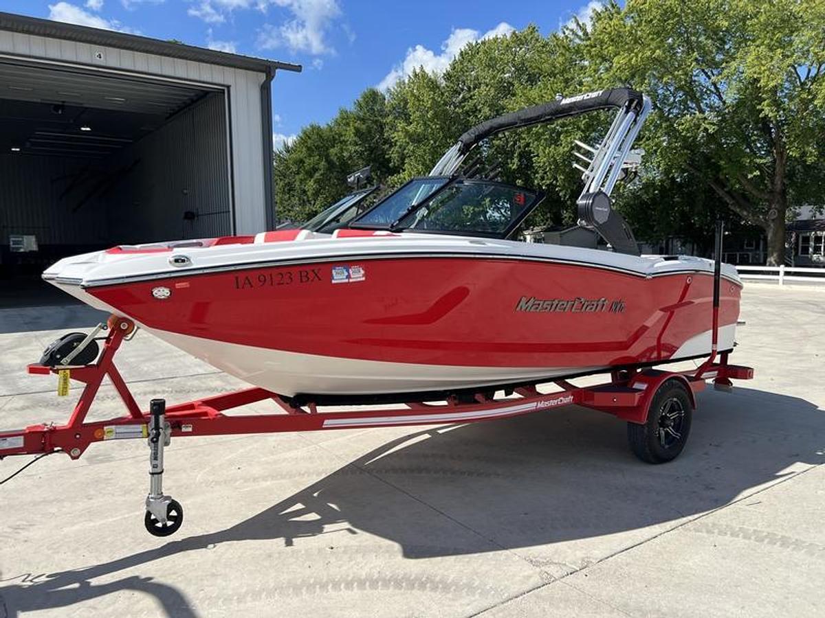 Used 2023 MasterCraft NXT20