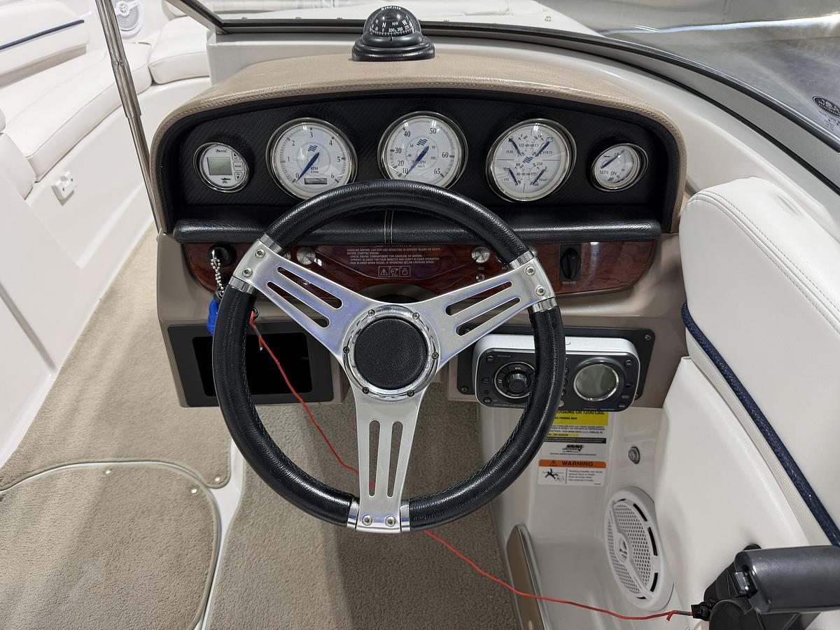 Used 2009 Four Winns 200 BR