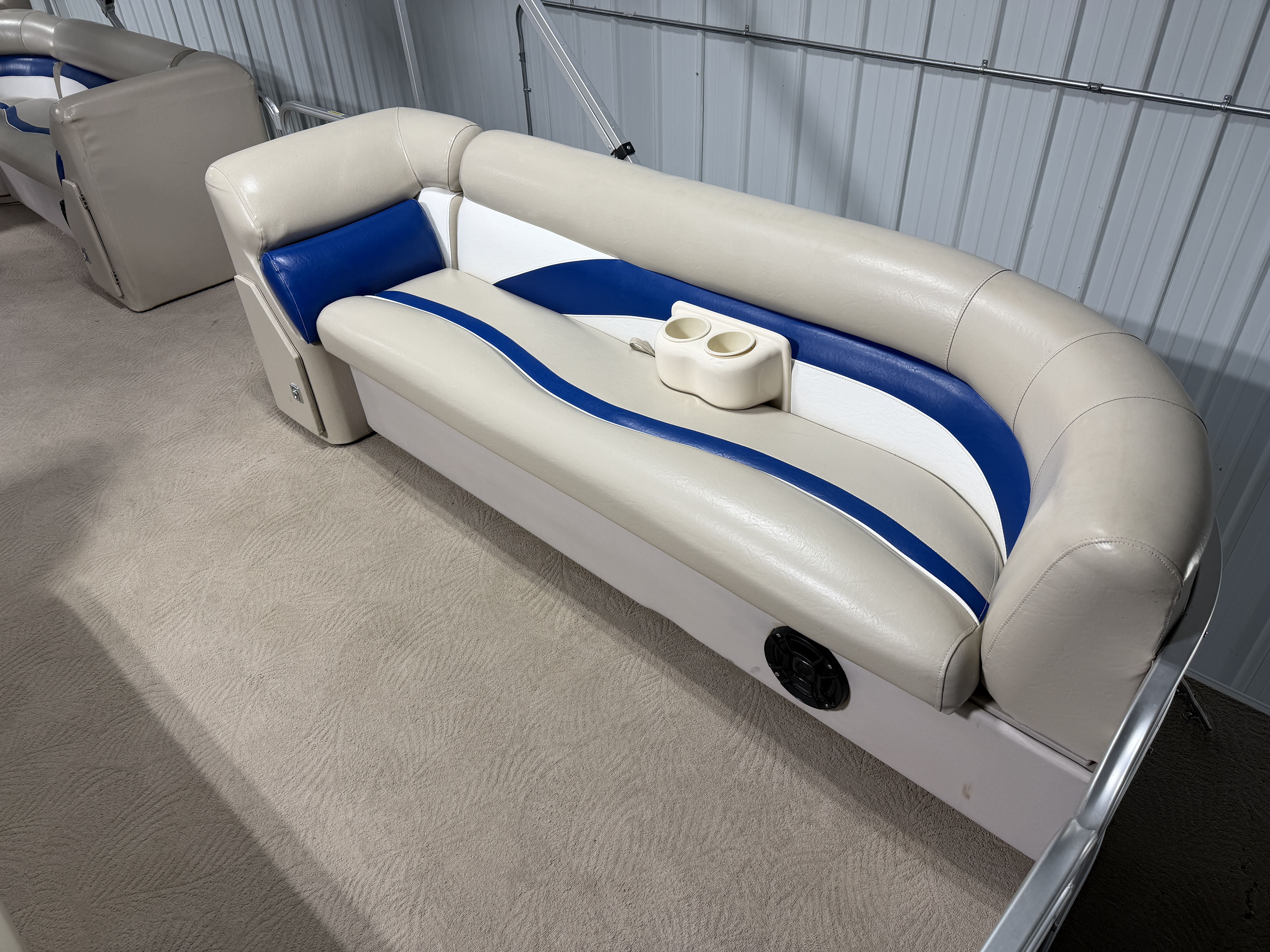 Used 2010 Sweetwater 2586 RE4