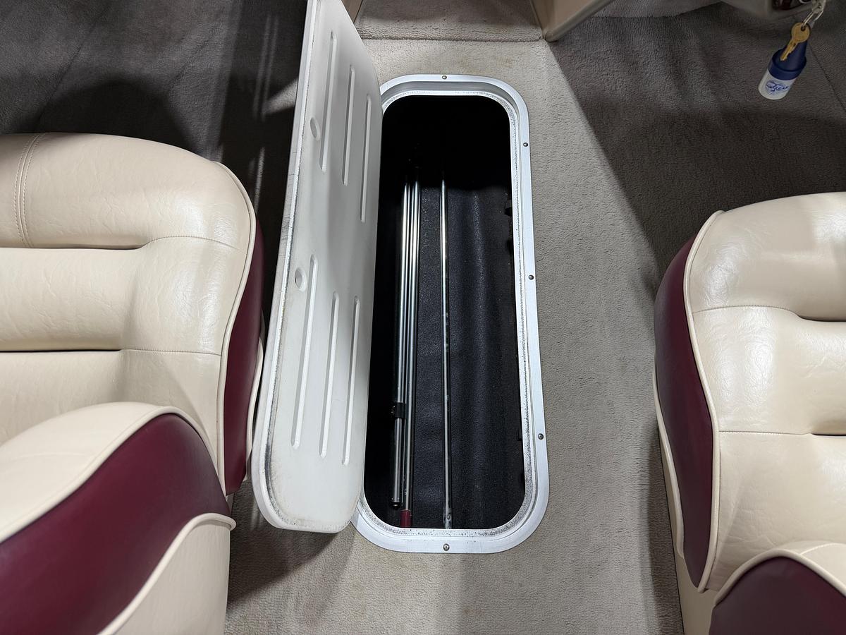 Used 2002 Crownline 180 BR