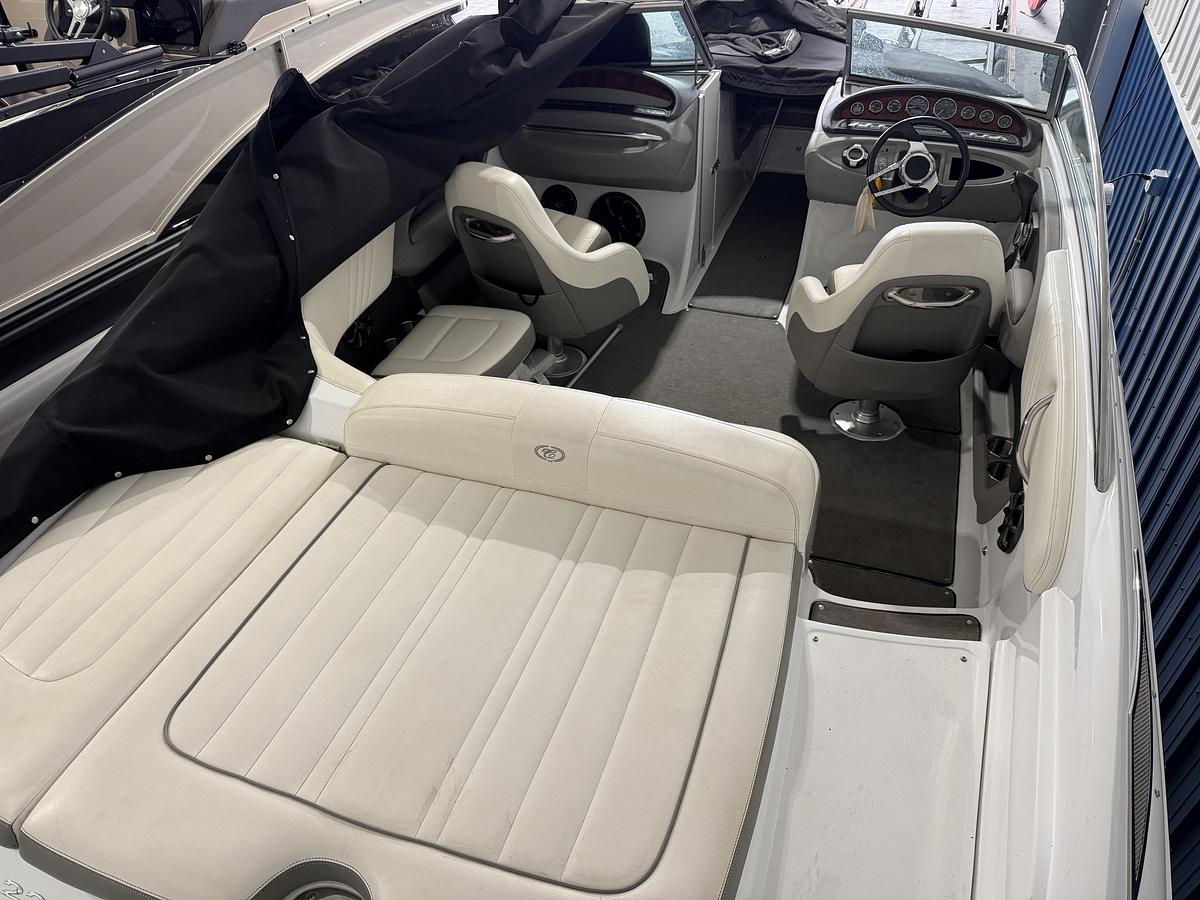 Used 2011 Cobalt Boats 222