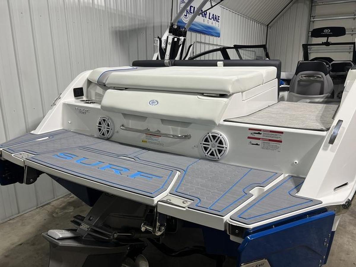 2025 Cobalt Boats CS23 Surf