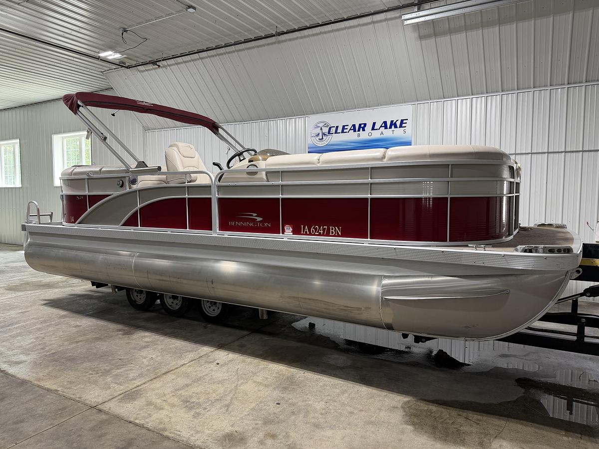 Used 2015   24 SSRX