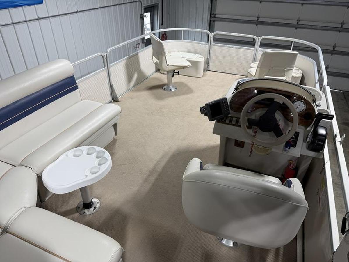 Used 2007 LEISURE 2023 ISLAND