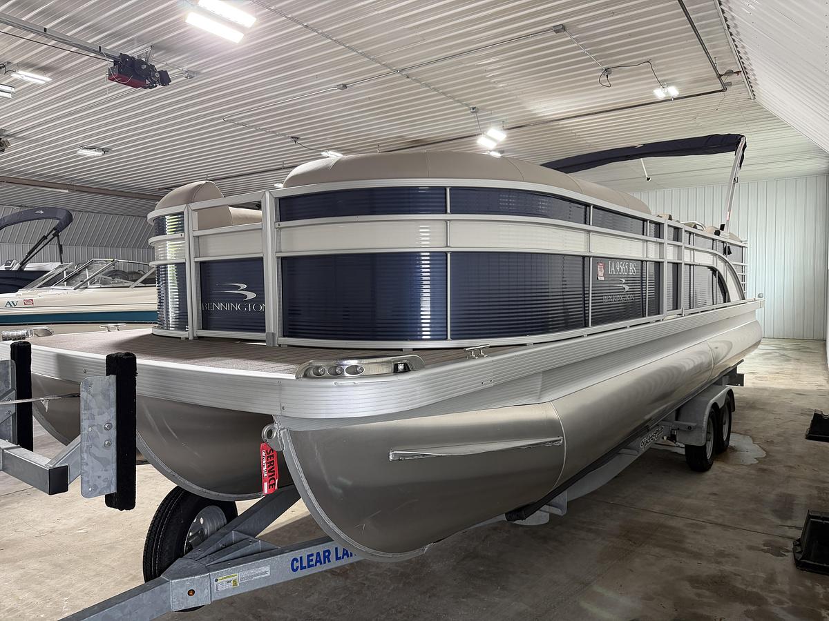 Used 2019 Bennington 25 GSR
