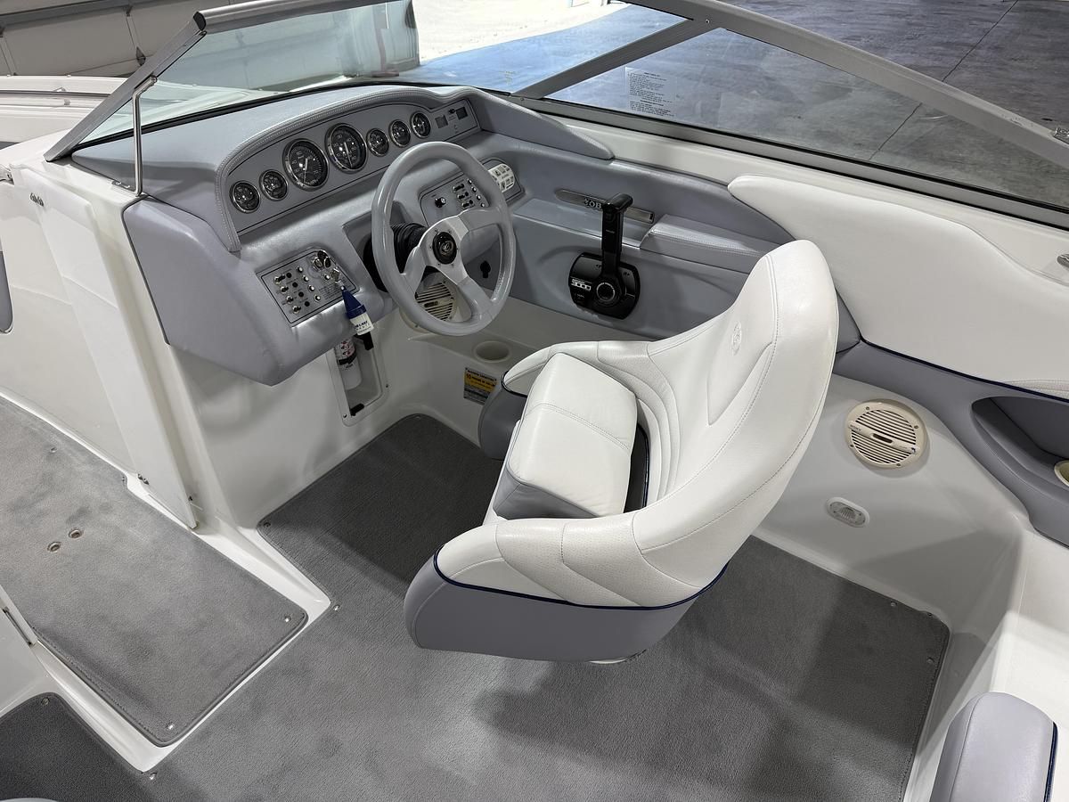 Used 2000 Cobalt Boats 206