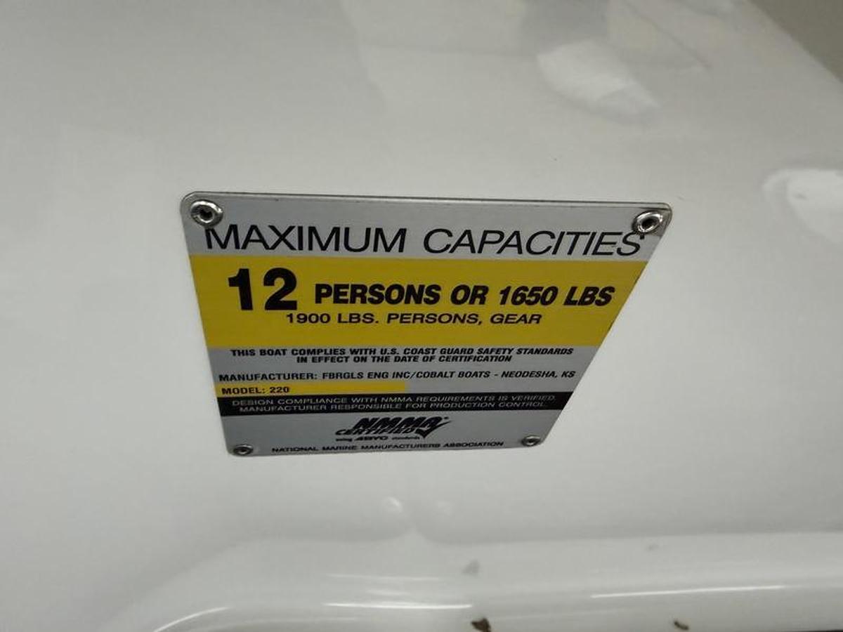 Used 2008 Cobalt Boats 220 BR
