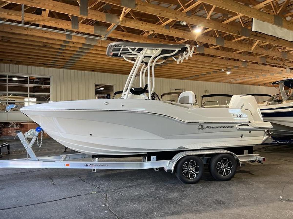 2024 Finseeker 210 FS