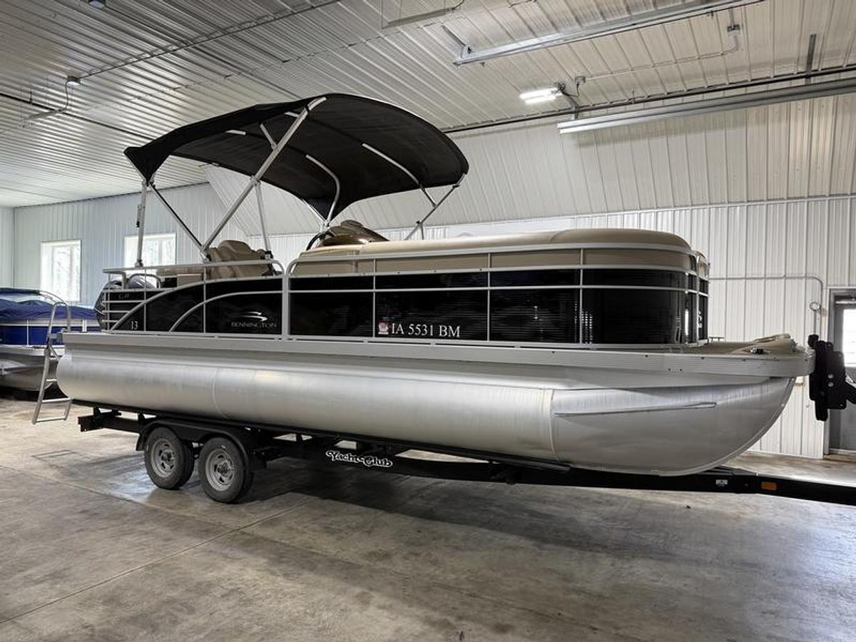 Used 2014 Bennington 2275 GL