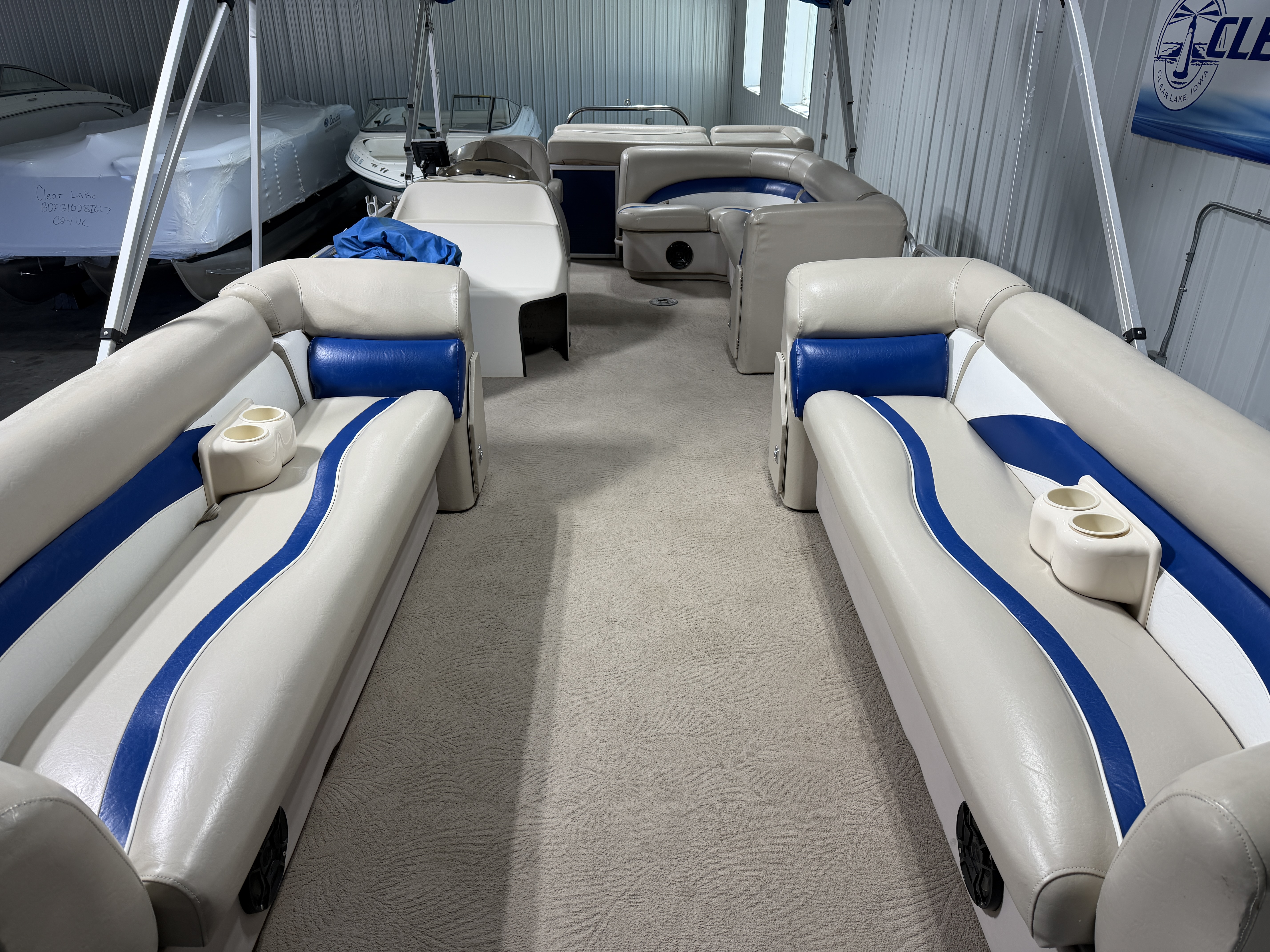 Used 2010 Sweetwater 2586 RE4