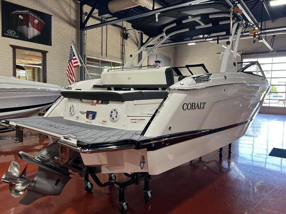 2026 Cobalt Boats R6