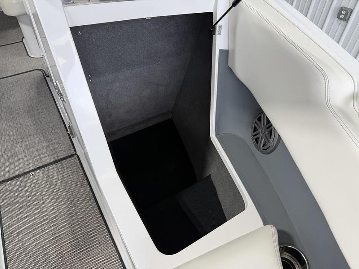 Used 2016 Cobalt Boats R3