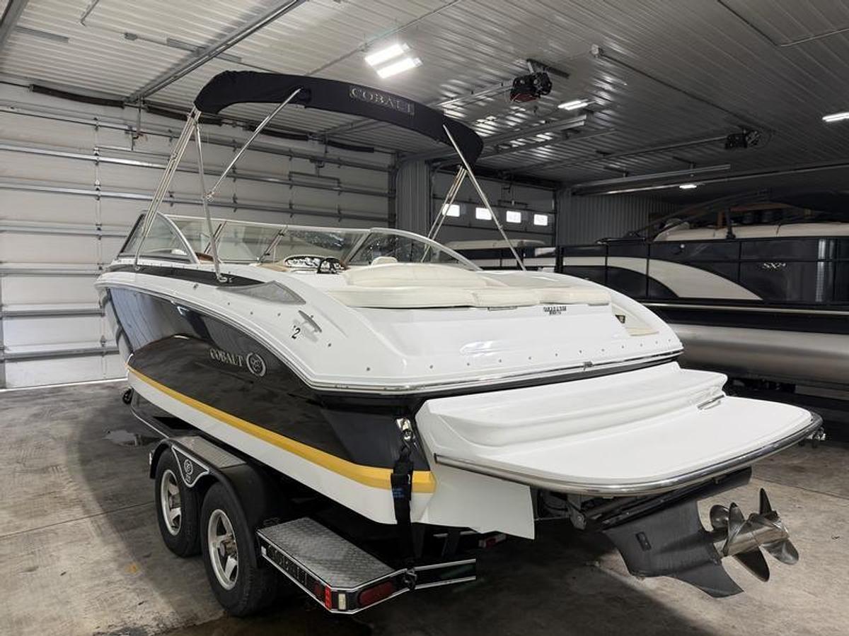 Used 2007 Cobalt Boats 222 BR