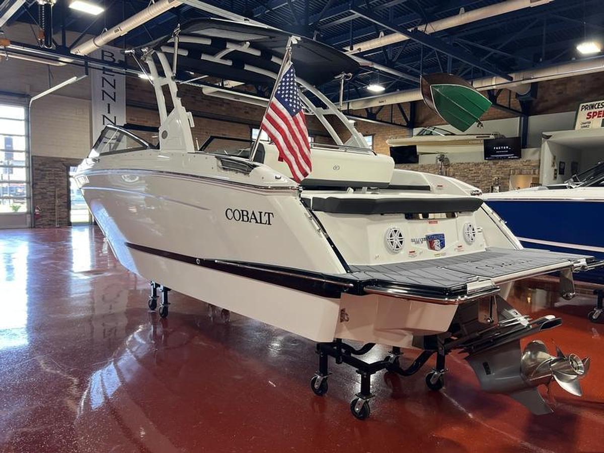 2026 Cobalt Boats R6